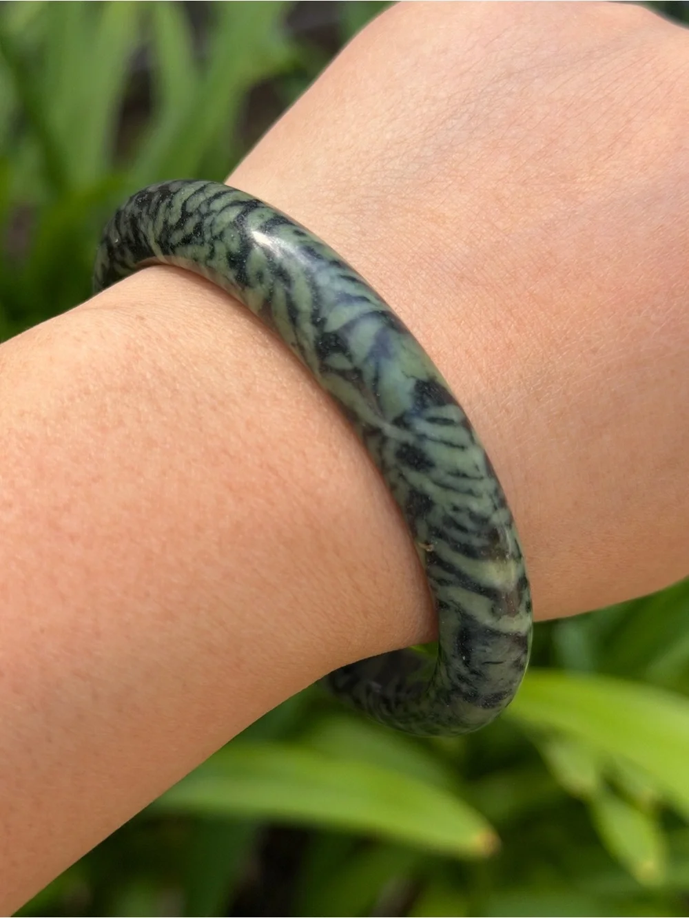 63mm inner diameter leopard skin xiuyu jade bangle 1735